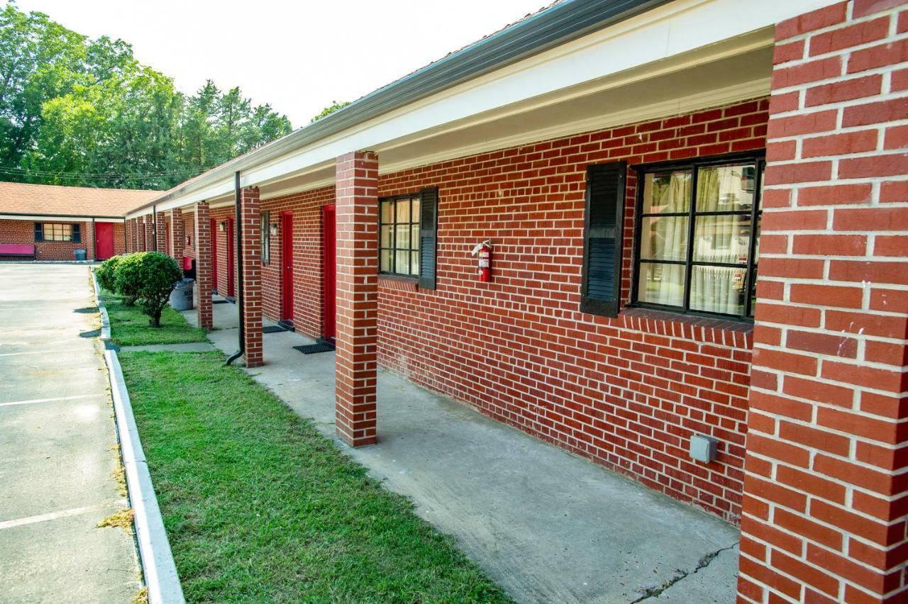 Coach House Inn Edenton Exterior photo